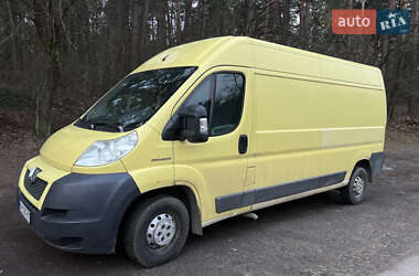 Вантажний фургон Peugeot Boxer 2007 в Житомирі