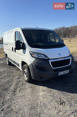 Вантажний фургон Peugeot Boxer 2016 в Луцьку