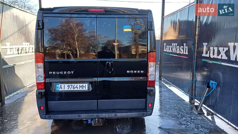 Вантажний фургон Peugeot Boxer 2013 в Переяславі