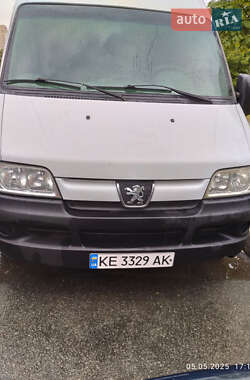 Вантажний фургон Peugeot Boxer 2003 в Києві