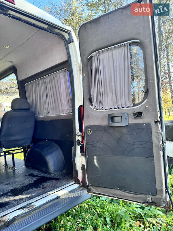 Вантажопасажирський фургон Peugeot Boxer 2008 в Рава-Руській