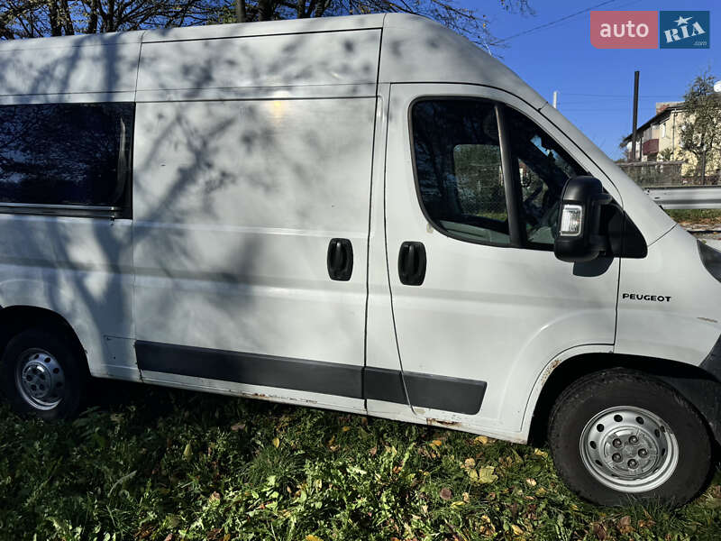 Вантажопасажирський фургон Peugeot Boxer 2008 в Рава-Руській