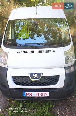 Грузовой фургон Peugeot Boxer 2012 в Каменец-Подольском