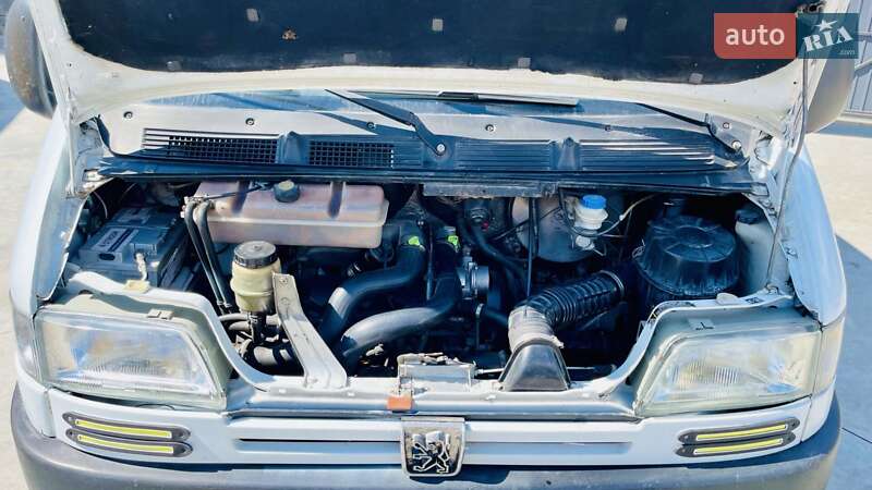 Микроавтобус Peugeot Boxer 1999 в Ровно