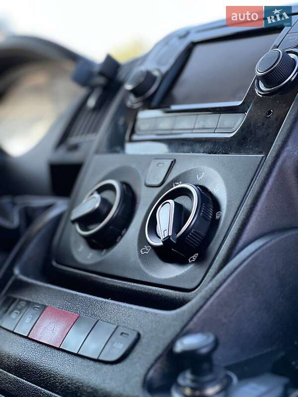 Вантажний фургон Peugeot Boxer 2016 в Миколаєві