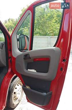 Микроавтобус грузовой (до 3,5т) Peugeot Boxer 2007 в  фото 11 Микроавтобус грузовой (до 3,5т) Peugeot Boxer 2007 в