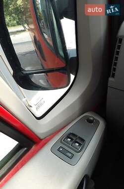 Микроавтобус грузовой (до 3,5т) Peugeot Boxer 2007 в  фото 16 Микроавтобус грузовой (до 3,5т) Peugeot Boxer 2007 в