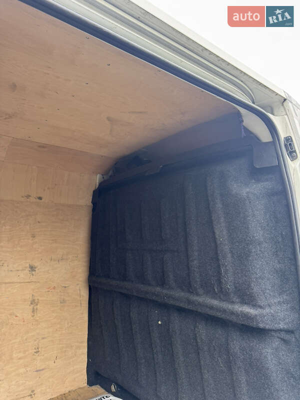 Вантажний фургон Peugeot Boxer 2018 в Києві