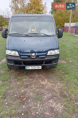 Вантажний фургон Peugeot Boxer 2003 в Рогатині