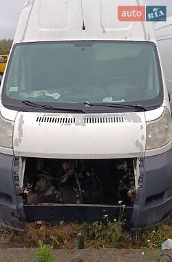 Вантажний фургон Peugeot Boxer 2012 в Львові