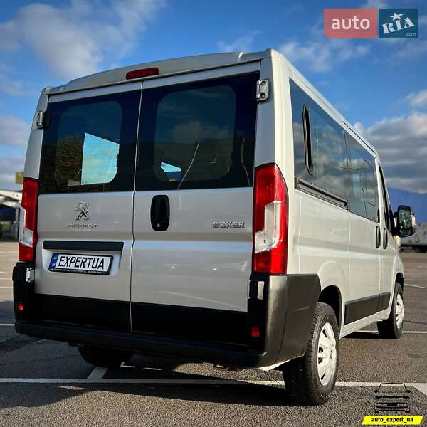 Вантажопасажирський фургон Peugeot Boxer 2019 в Києві