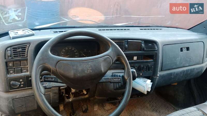 Микроавтобус Peugeot Boxer 1997 в Львове фото 3 Микроавтобус Peugeot Boxer 1997 в Львове
