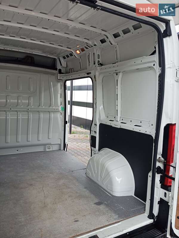 Грузовой фургон Peugeot Boxer 2020 в Виннице