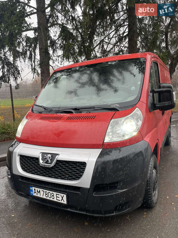 Грузопассажирский фургон Peugeot Boxer 2007 в Звягеле фото 17 Грузопассажирский фургон Peugeot Boxer 2007 в Звягеле