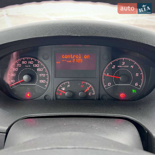 Грузопассажирский фургон Peugeot Boxer 2019 в Ровно