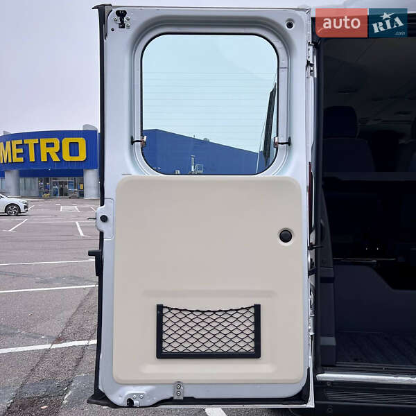 Грузопассажирский фургон Peugeot Boxer 2019 в Ровно