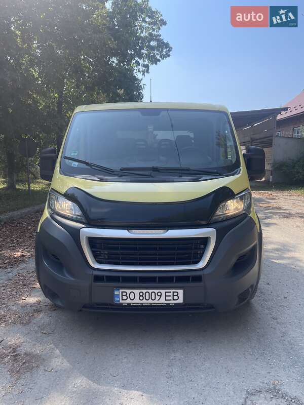 Евакуатор Peugeot Boxer 2015 в Бучачі