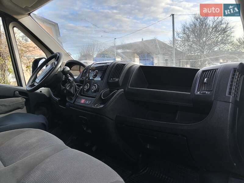 Грузовой фургон Peugeot Boxer 2012 в Николаеве фото 10 Грузовой фургон Peugeot Boxer 2012 в Николаеве