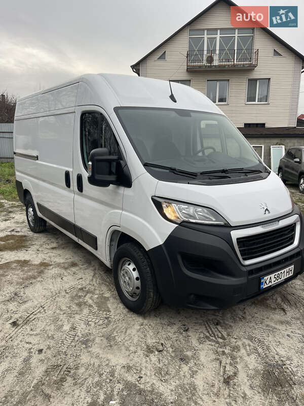 Грузовой фургон Peugeot Boxer 2022 в Киеве