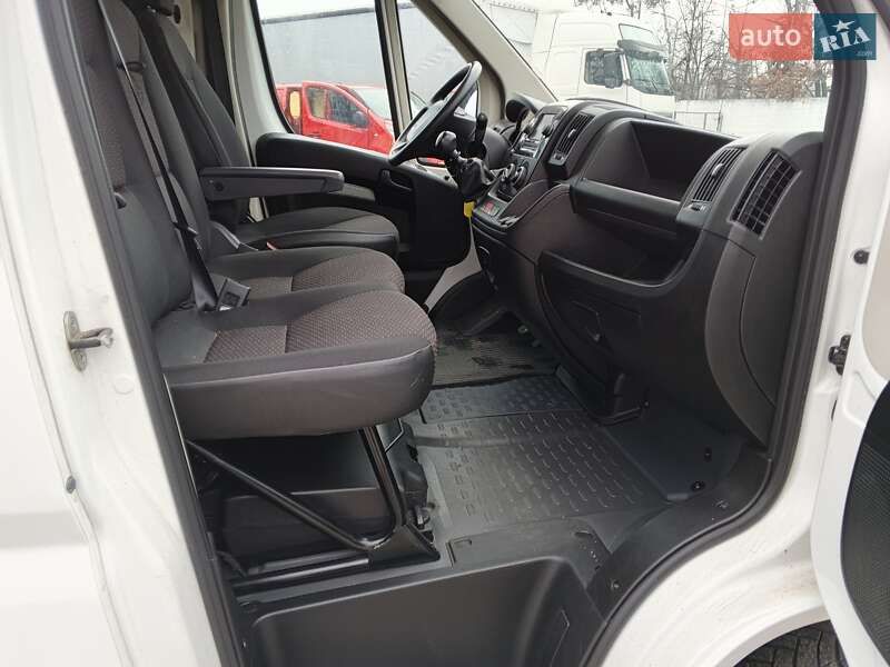 Грузовой фургон Peugeot Boxer 2019 в Киеве