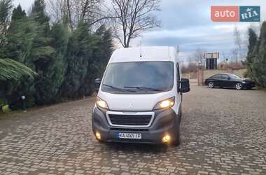 Грузовой фургон Peugeot Boxer 2015 в Самборе