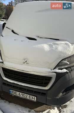 Вантажний фургон Peugeot Boxer 2016 в Києві