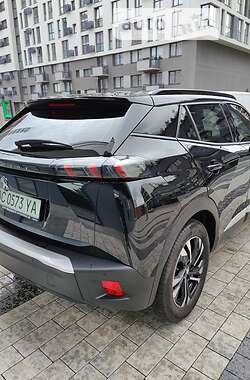 Внедорожник / Кроссовер Peugeot e-2008 2020 в 