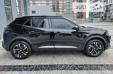 Внедорожник / Кроссовер Peugeot e-2008 2020 в 