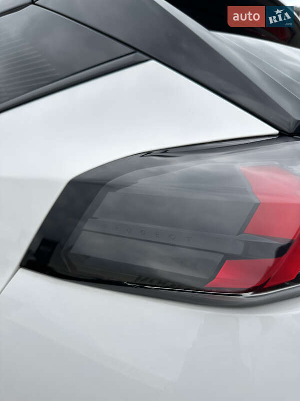 Позашляховик / Кросовер Peugeot e-2008 2020 в Умані