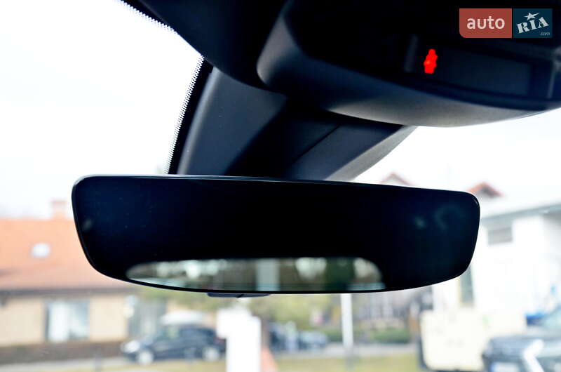 Позашляховик / Кросовер Peugeot e-2008 2023 в Івано-Франківську