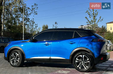 Внедорожник / Кроссовер Peugeot e-2008 2020 в 