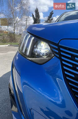 Позашляховик / Кросовер Peugeot e-2008 2020 в 