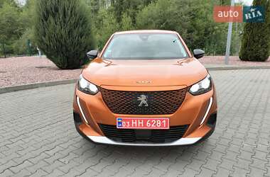 Позашляховик / Кросовер Peugeot e-2008 2022 в 