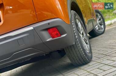 Позашляховик / Кросовер Peugeot e-2008 2021 в 
