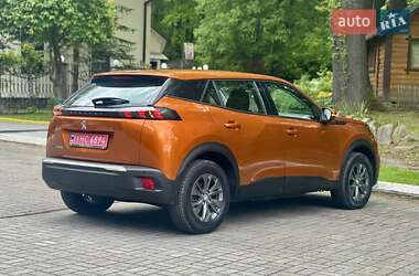Позашляховик / Кросовер Peugeot e-2008 2021 в 