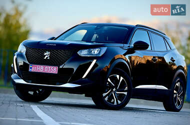 Внедорожник / Кроссовер Peugeot e-2008 2021 в Трускавце