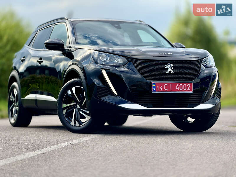 Peugeot e-2008 2021