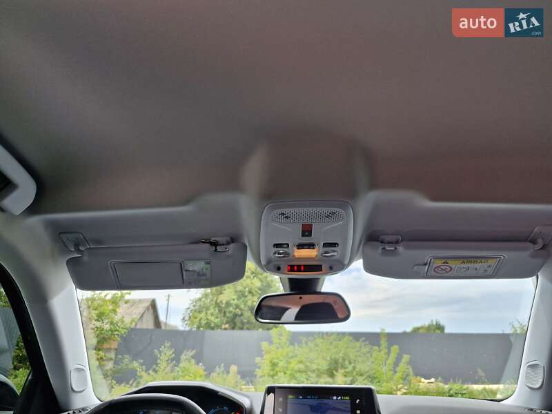 Позашляховик / Кросовер Peugeot e-2008 2020 в Самборі фото 33 Позашляховик / Кросовер Peugeot e-2008 2020 в Самборі