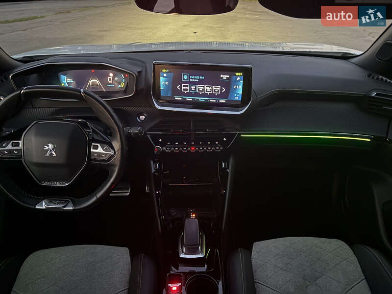 Внедорожник / Кроссовер Peugeot e-2008 2020 в Виннице