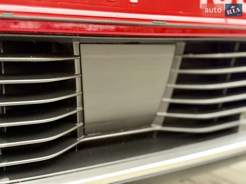 Позашляховик / Кросовер Peugeot e-2008 2020 в Бердичеві