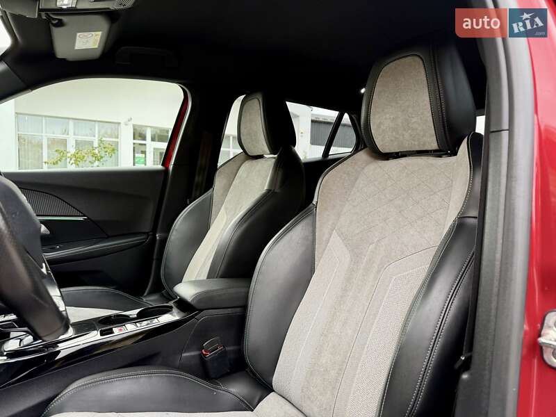 Позашляховик / Кросовер Peugeot e-2008 2020 в Бердичеві