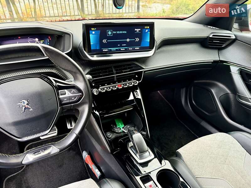 Позашляховик / Кросовер Peugeot e-2008 2020 в Бердичеві