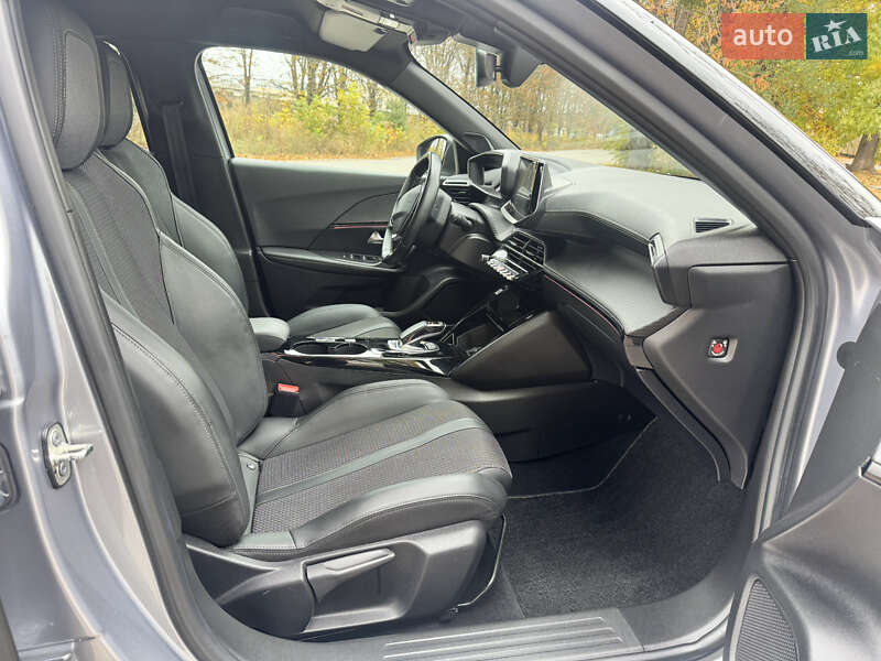 Внедорожник / Кроссовер Peugeot e-2008 2020 в Полтаве фото 8 Внедорожник / Кроссовер Peugeot e-2008 2020 в Полтаве