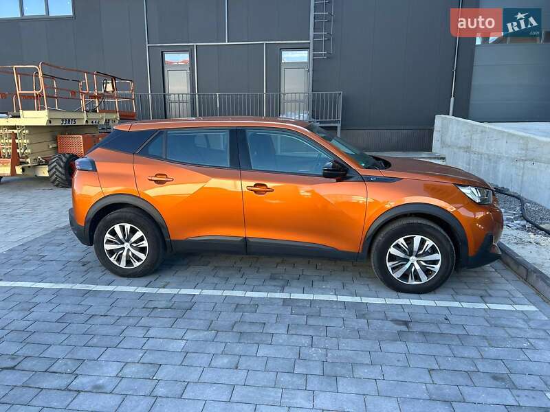 Позашляховик / Кросовер Peugeot e-2008 2022 в Львові