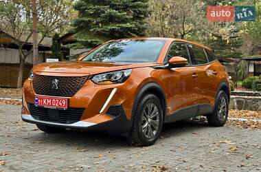 Внедорожник / Кроссовер Peugeot e-2008 2021 в 