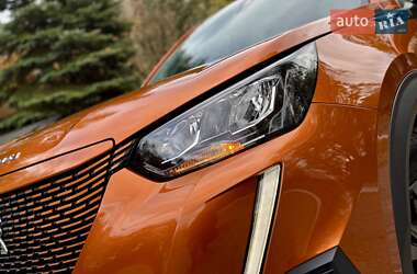 Внедорожник / Кроссовер Peugeot e-2008 2021 в 