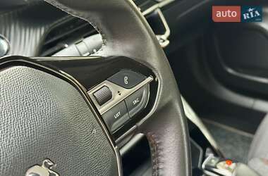 Внедорожник / Кроссовер Peugeot e-2008 2021 в 