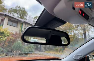 Внедорожник / Кроссовер Peugeot e-2008 2021 в 