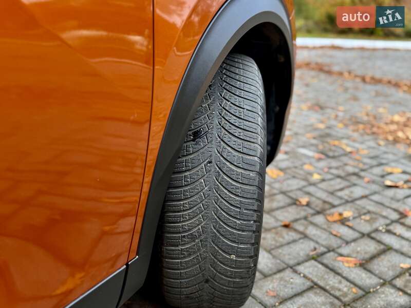 Позашляховик / Кросовер Peugeot e-2008 2021 в Дрогобичі