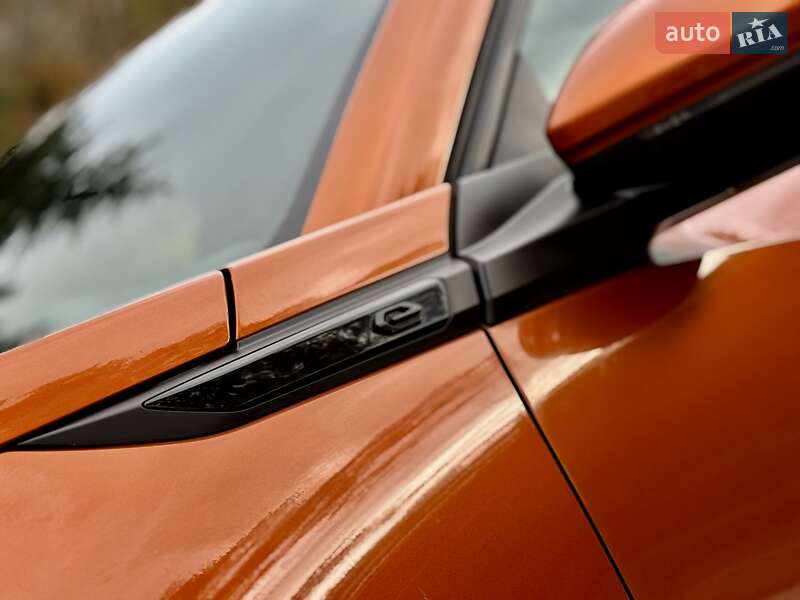 Позашляховик / Кросовер Peugeot e-2008 2021 в Дрогобичі